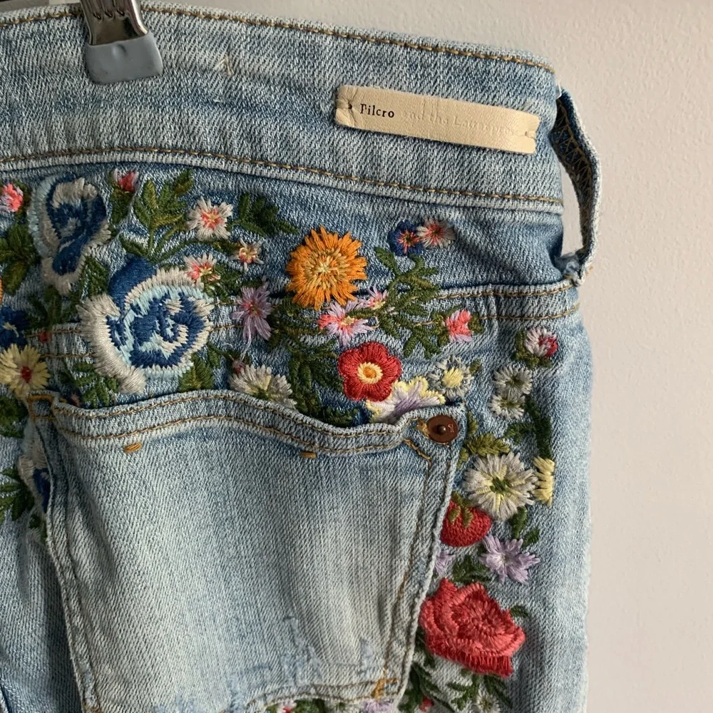 Pilcro and the Letterpress by Anthropologie Slim Boyfriend denim shorts, Size 25 - Picture 7 of 9